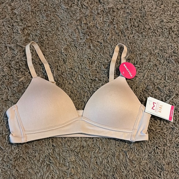 Maidenform Other - Maidenform girl triangle pullover bra